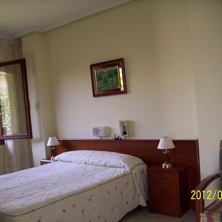 Hotel Noray ซาน บีเซนเต เด ลา บาร์เกรา ภายนอก รูปภาพ