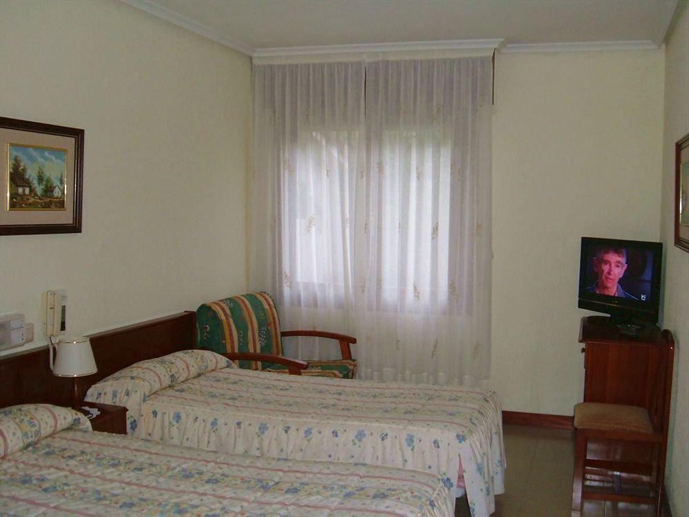 Hotel Noray ซาน บีเซนเต เด ลา บาร์เกรา ภายนอก รูปภาพ